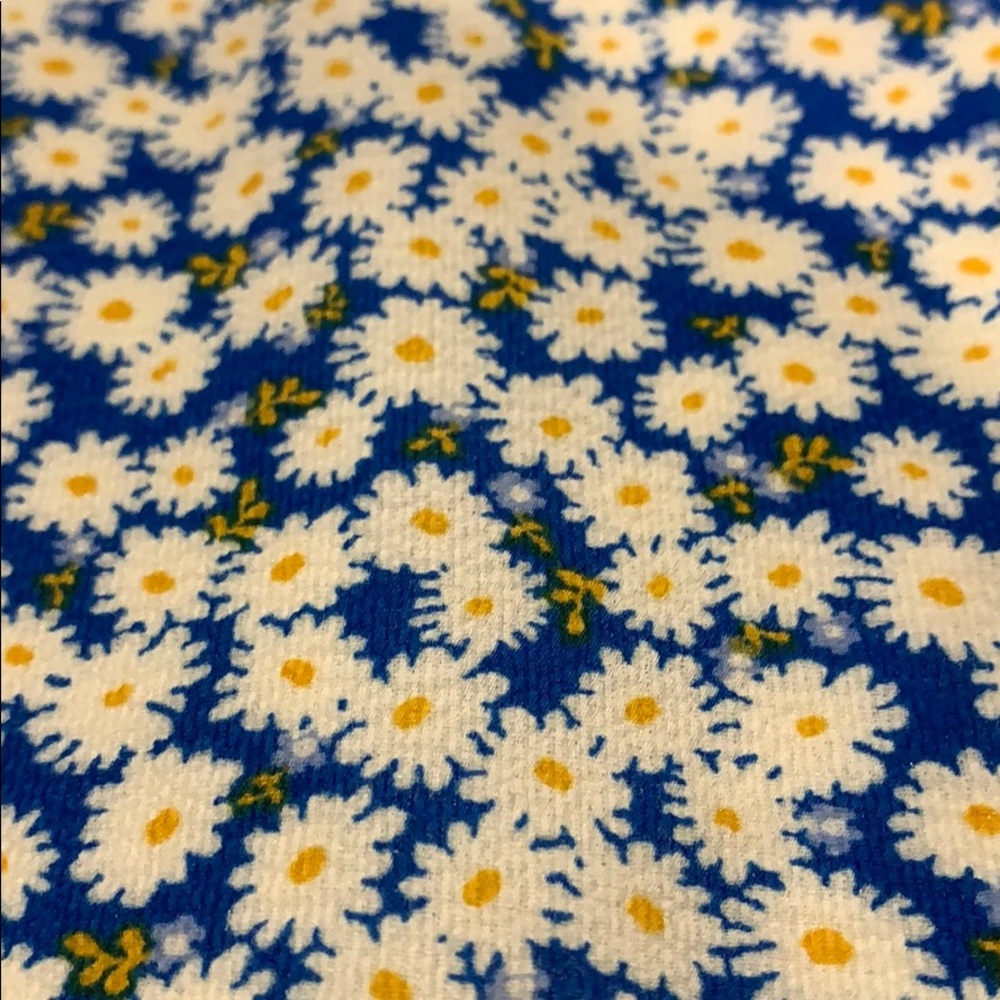 Dress. - Picture 2 of 2